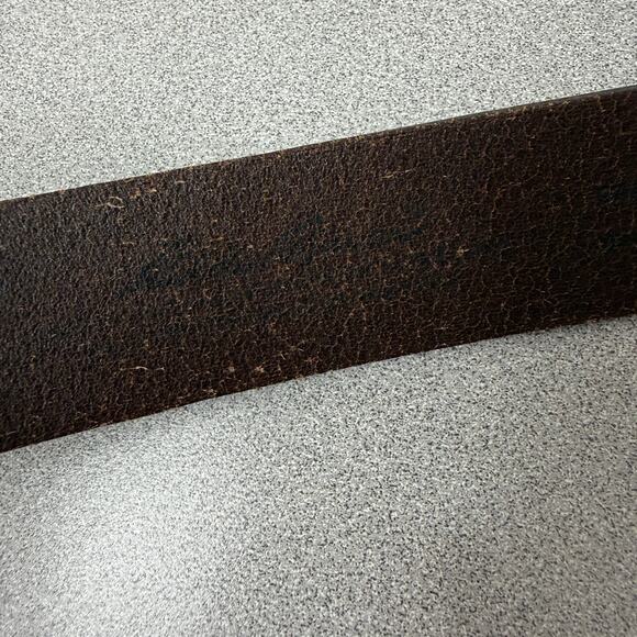 Eddie Bauer Leather Belt Mens 36? Brown Brass Classic Casual Preppy Pebbled - Picture 8 of 9
